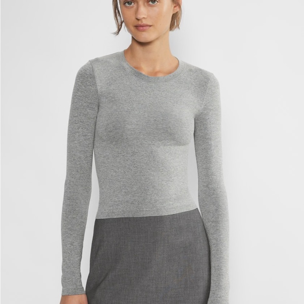 Aritzia Smooth Seamless Willow Longsleeve Heather Dark Grey NWT